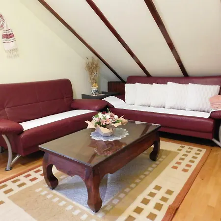 Apartament Duplex Martina Apartment